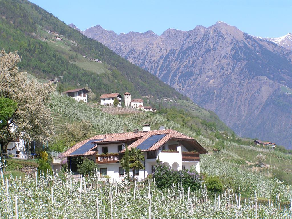 Unterbrunnerhof Apartment Lana Exterior photo